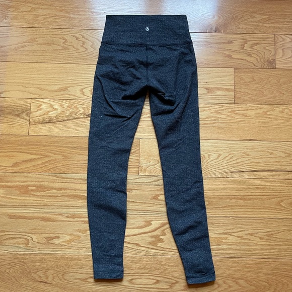 Lulu Wunder Under Leggings - Picture 3 of 5